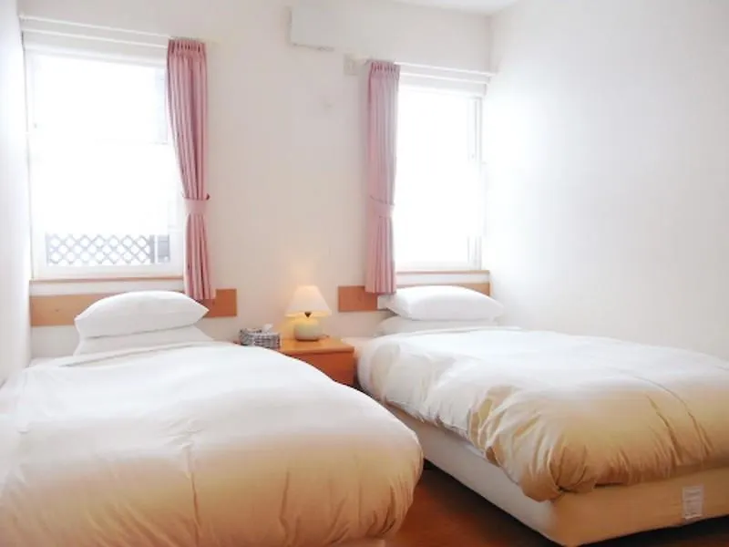 Bed & Breakfast Pension And Restaurant La Collina Nakafurano