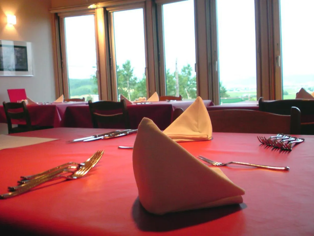 Pension And Restaurant La Collina Nakafurano 2*,